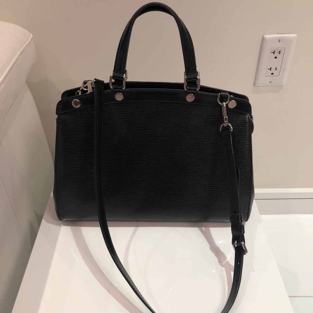 Authentic Louis Vuitton Black Epi Leather